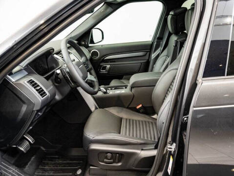 2026 Land Rover Discovery