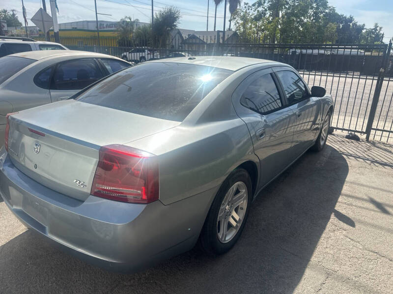 2006 Dodge Charger R/T photo 4