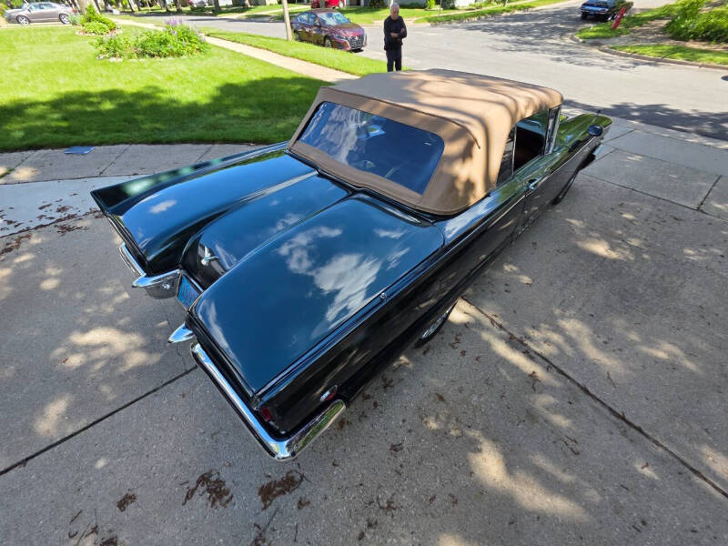 1958 Ford Thunderbird