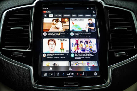 2023 Volvo XC90 B6 Plus Bright Theme 7P