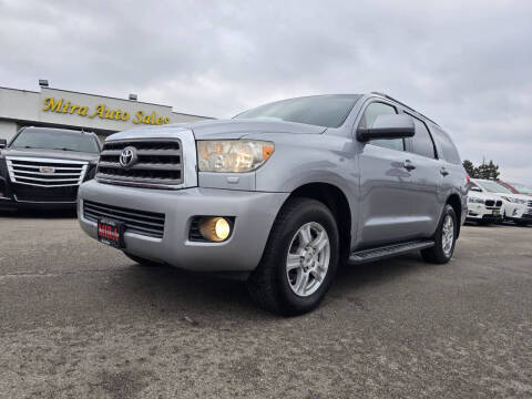2011 Toyota Sequoia SR5