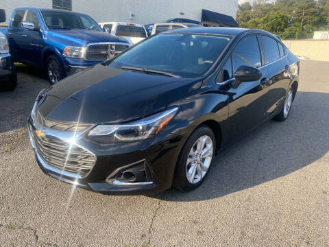 2019 Chevrolet Cruze for sale at Delta Auto Sales in Marietta GA