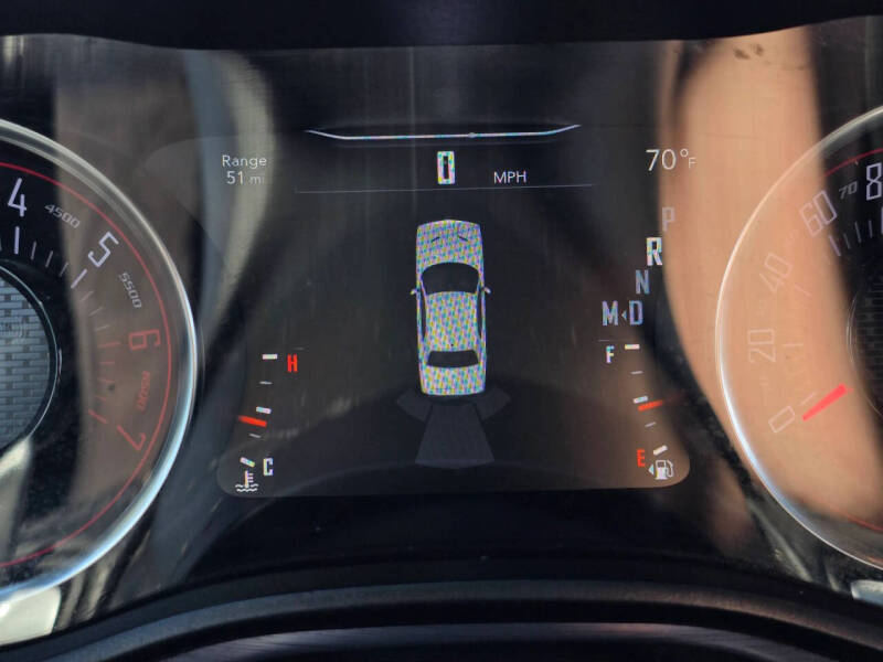 2017 Dodge Challenger 392 HEMI Scat Pack Shaker