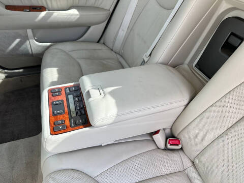 2005 Lexus LS 430