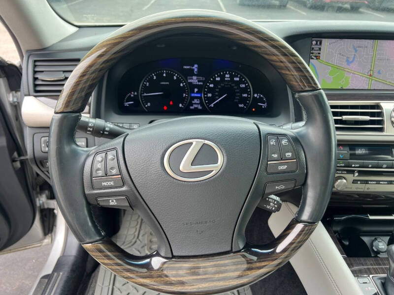 2017 Lexus LS 460