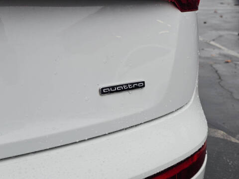 2020 Audi Q5 quattro Premium 45 TFSI