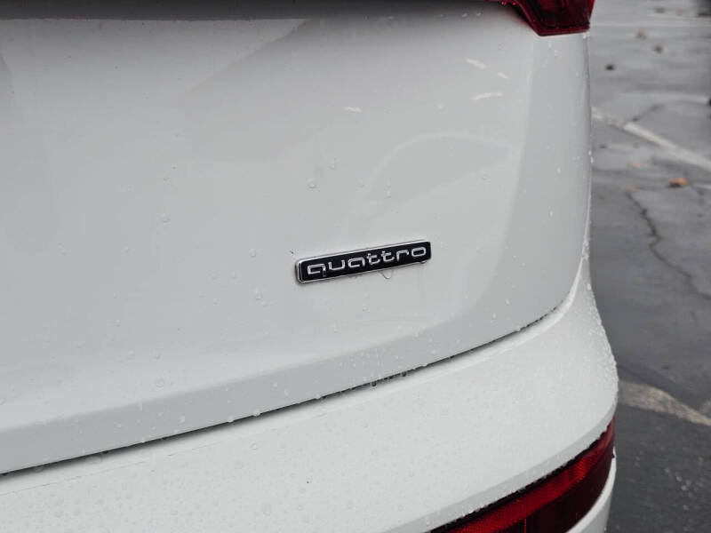 2020 Audi Q5 quattro Premium 45 TFSI