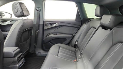 2025 Audi Q4 e-tron Premium Plus 45