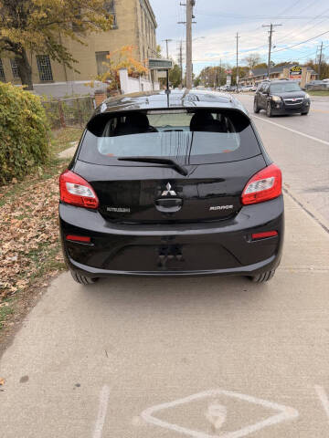 2017 Mitsubishi Mirage ES