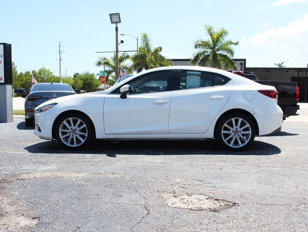 2017 MAZDA Mazda3 Sedan - $16,995