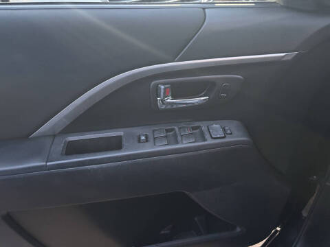 2013 Mazda MAZDA5 Sport