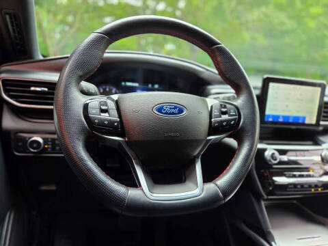 2022 Ford Explorer ST-Line