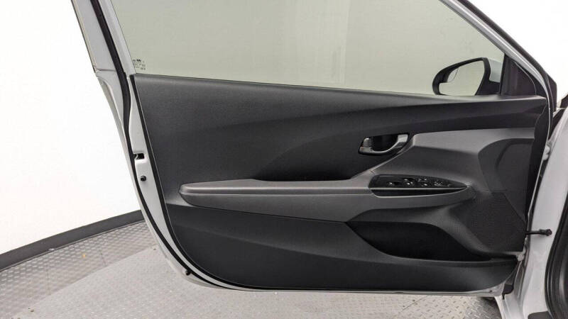 2019 Hyundai Veloster