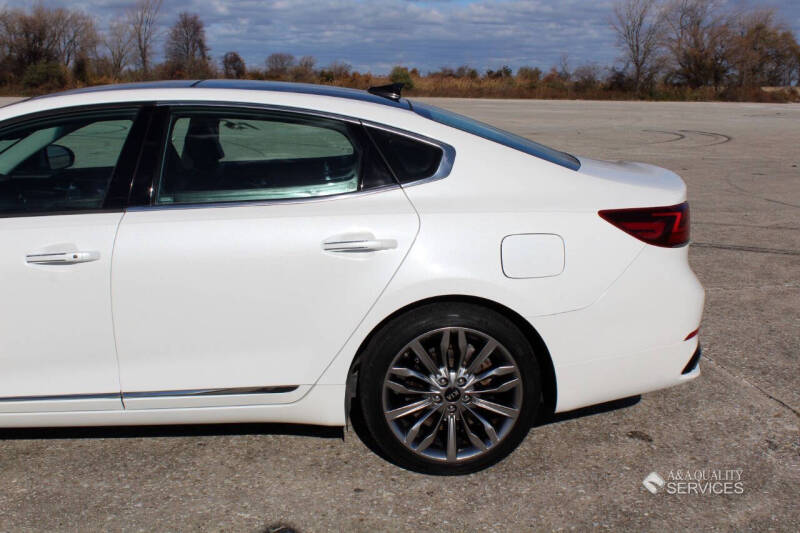 2020 Kia Cadenza Limited