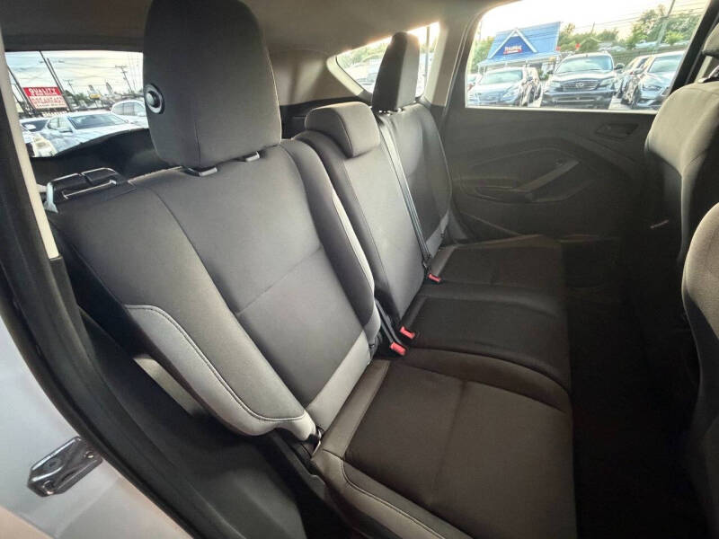2015 Ford Escape S