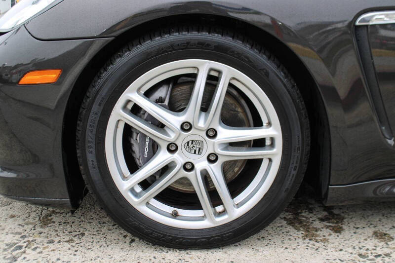 2012 Porsche Panamera