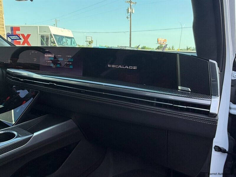 2026 Cadillac Escalade-V