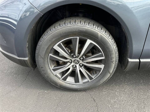 2022 Toyota Venza XLE