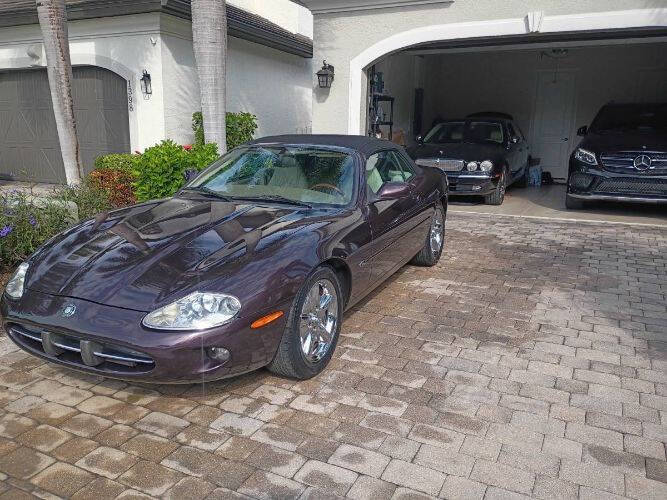 1998 Jaguar XK8