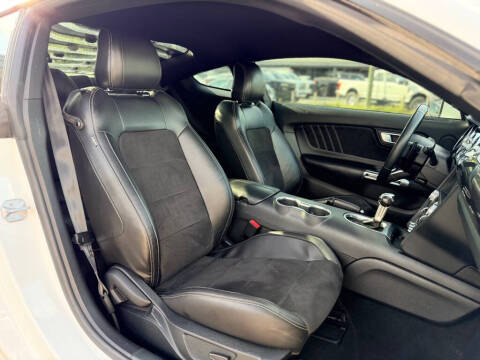 2021 Ford Mustang