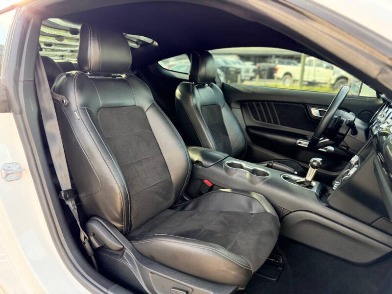 2021 Ford Mustang