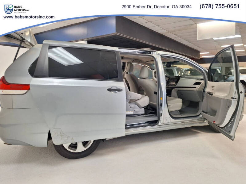 2012 Toyota Sienna
