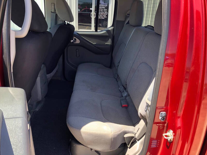 2017 Nissan Frontier S