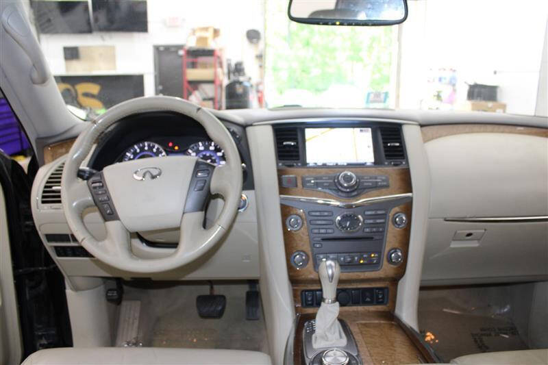 2011 Infiniti QX56