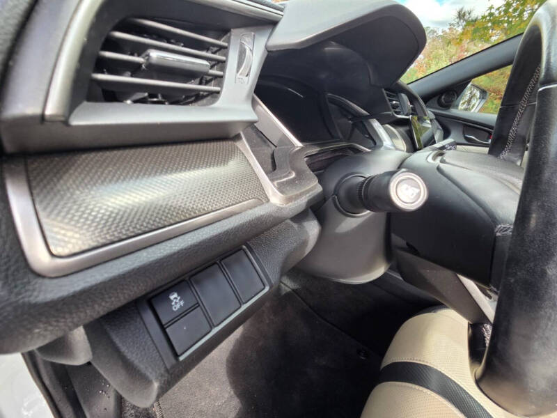 2018 Honda Civic EX-L w/Navi