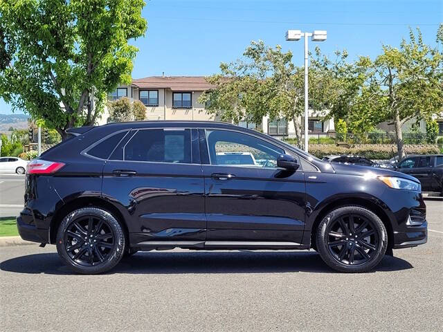 2022 Ford Edge ST-Line