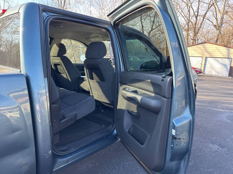 2009 Chevrolet Silverado 1500 1LT photo 59