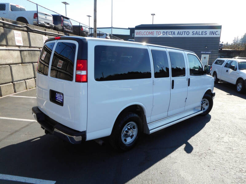 2017 Chevrolet Express LT 3500