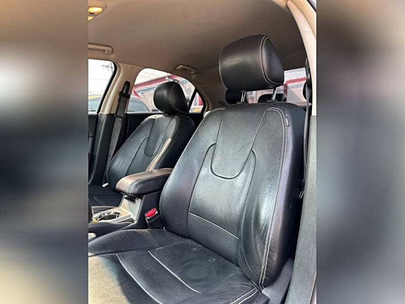 2012 Ford Fusion SEL