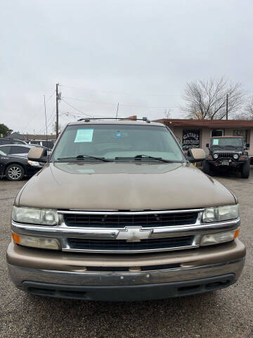 2003 Chevrolet Suburban for sale at Gator's Auto Sales in Garland TX