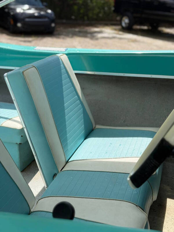 1961 Glastron Classic