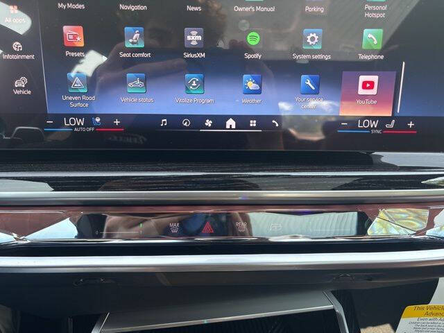 2025 BMW 7 Series 740i xDrive