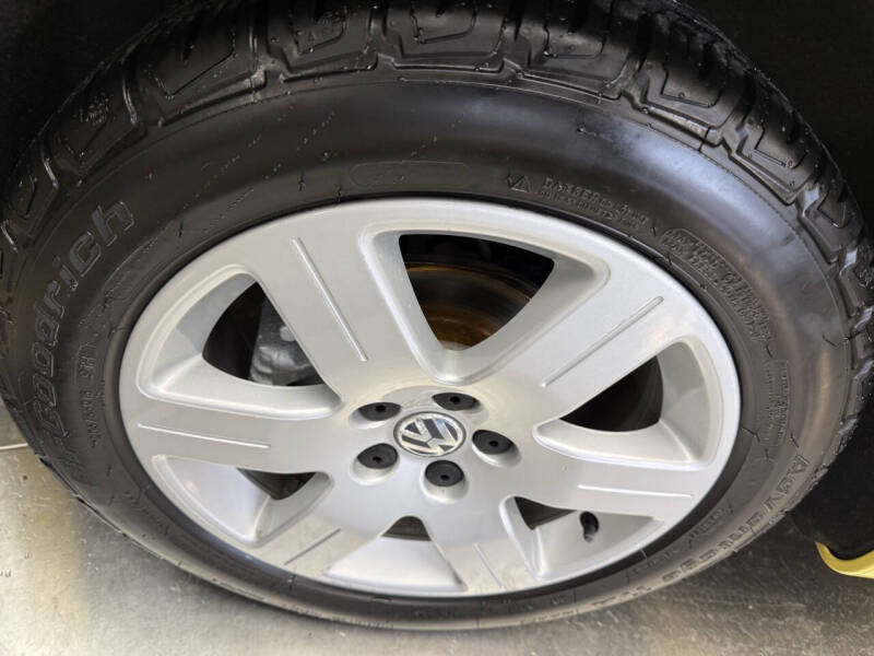 2007 Volkswagen New Beetle Convertible 2.5