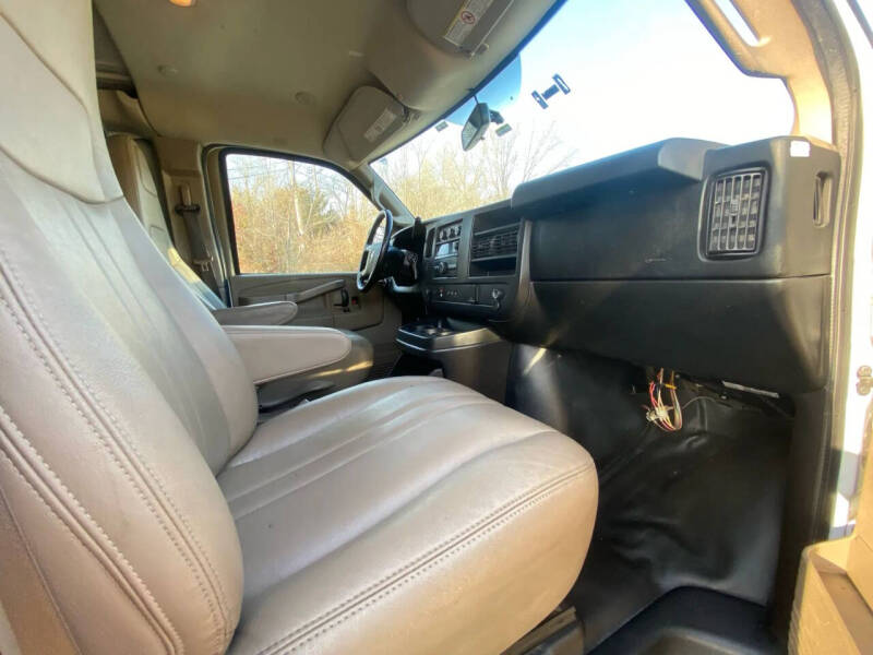 2018 Chevrolet Express 2500