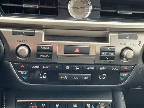 2017 Lexus ES 350