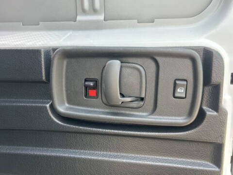 2025 Chevrolet Express 2500