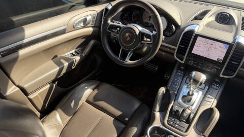2017 Porsche Cayenne S