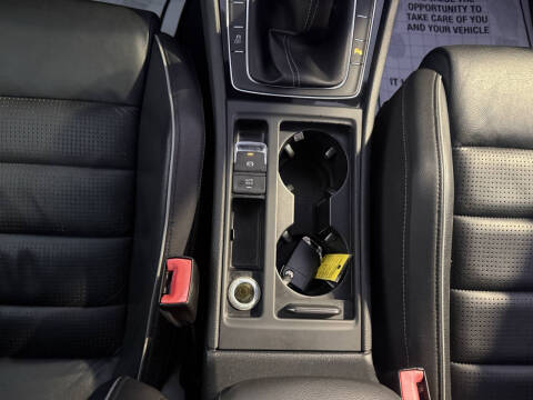 2018 Volkswagen Golf R 4Motion