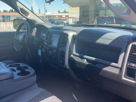 2019 RAM 1500 Classic Express