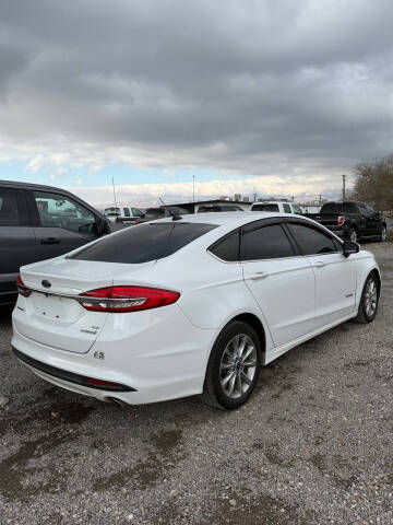 2017 Ford Fusion Hybrid SE