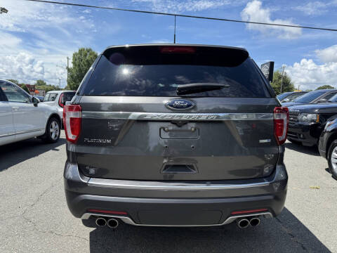 2018 Ford Explorer Platinum