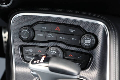 2017 Dodge Challenger GT