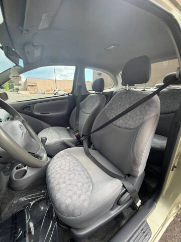 2002 Toyota ECHO