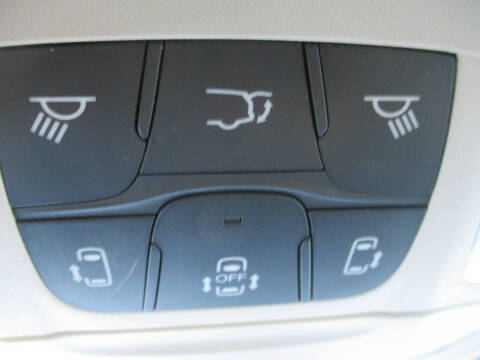 2023 Chrysler Pacifica Plug-In Hybrid Touring L