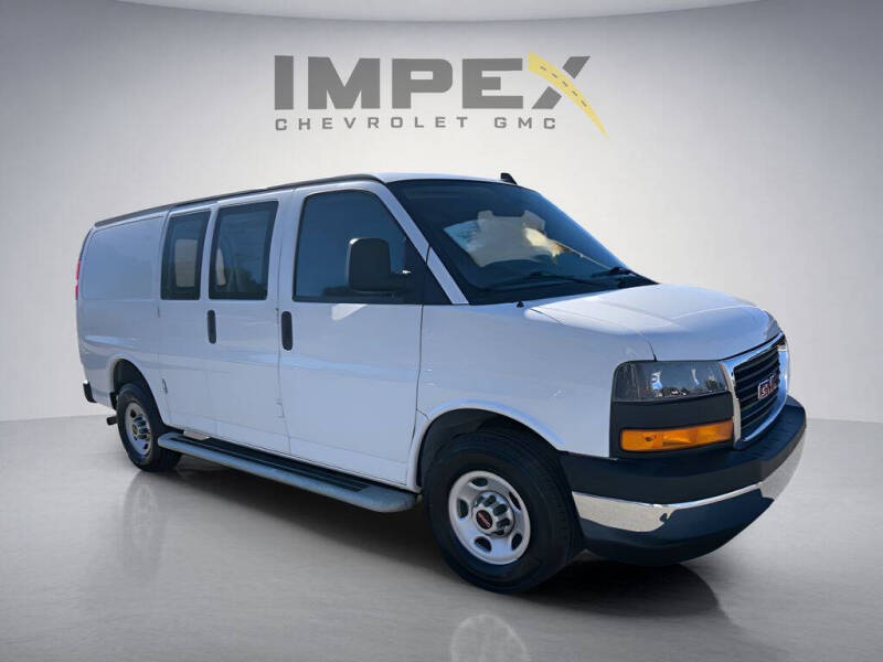 2023 GMC Savana 2500