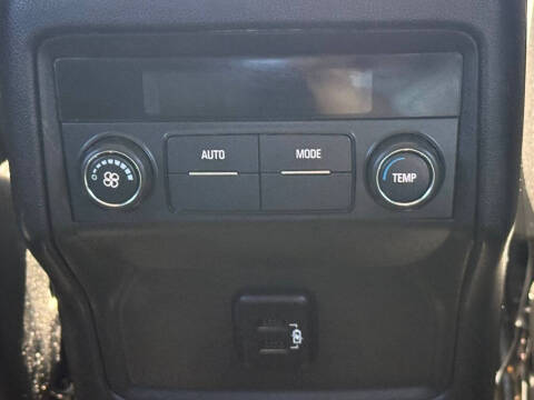 2017 GMC Acadia SLE-2